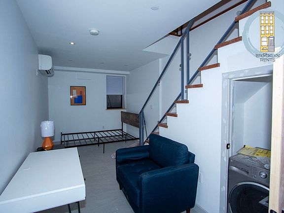 5th image of 635 Sterling Pl APT 1L