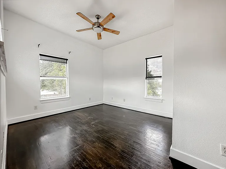 417 S Beacon St — Photo 13