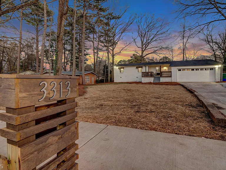 3313 Campbell Rd SE — Photo 33
