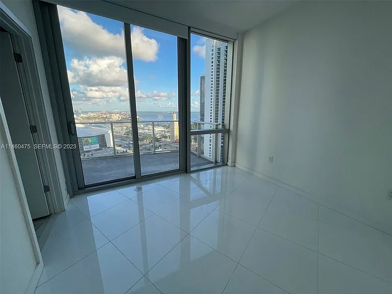851 NE 1st Ave #2209 — Photo 3