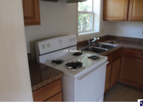 5th image of 203 W Bobwhite Ln #B