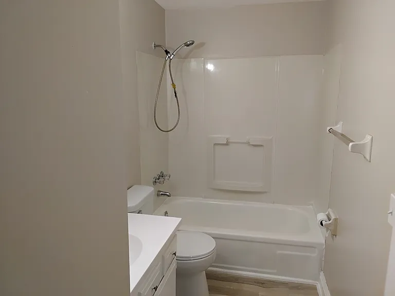 3863 Mollane St NW — Photo 5