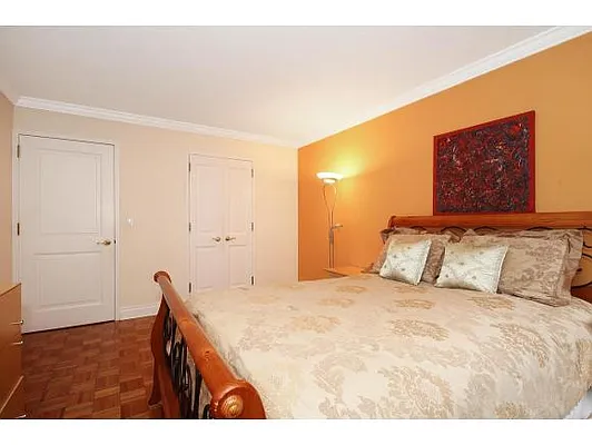 Sold by Remax Real Estate Professionals | media 21