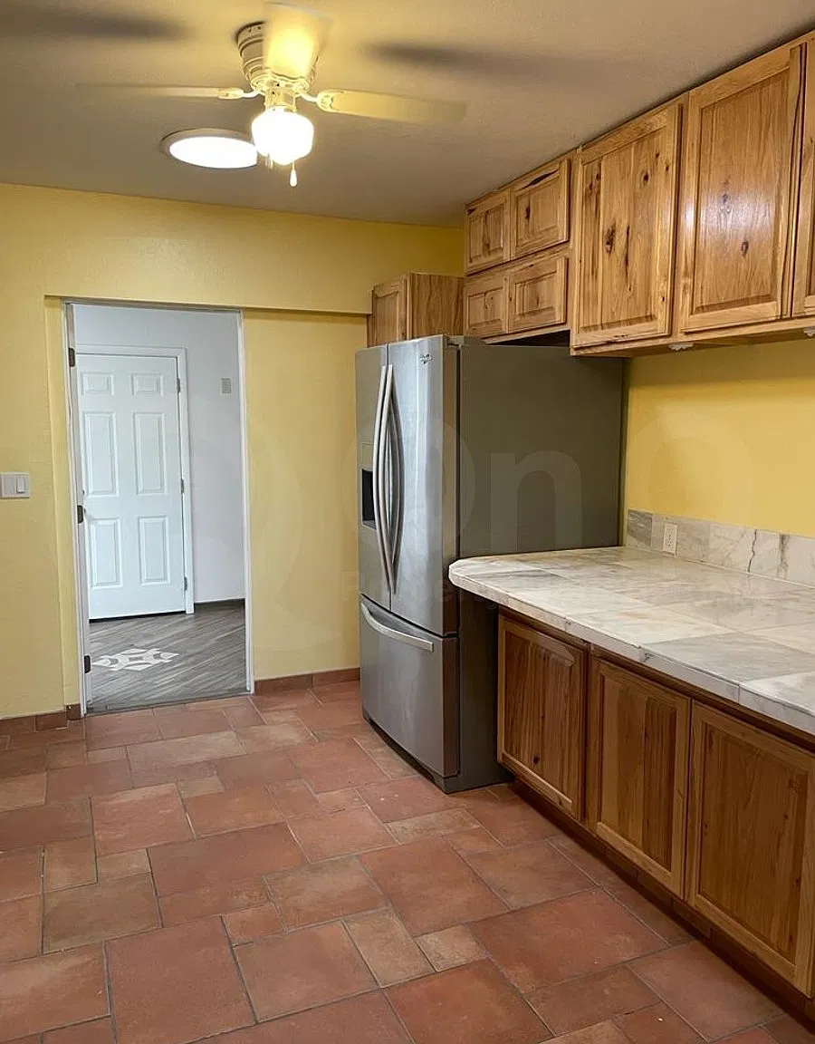 2 bed, 1.5 bath, 1050 sqft, $1,250 — Photo 4