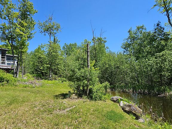 5th image of 271 Bigelow Road