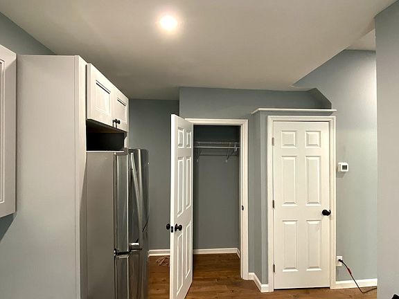 4th image of 2614 W Montgomery Ave APT 1