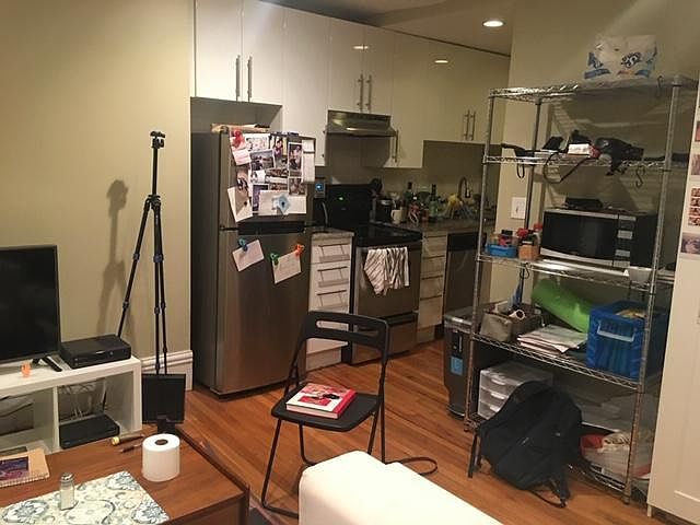 2nd image of 59 Pinckney St #3KR