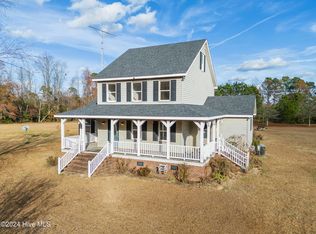 146 Huffman Rd, Rose Hill, NC 28458