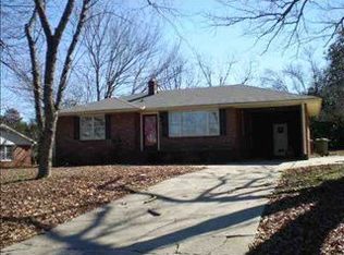 813 N Weston St, Fountain Inn, SC 29644