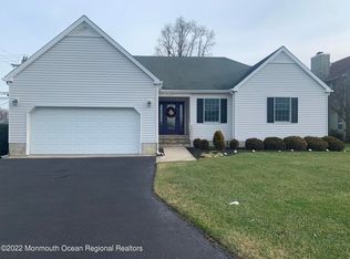 1 Jackson Court, Monmouth Beach, NJ 07750