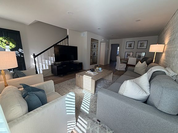 4th image of 1013 June Rd