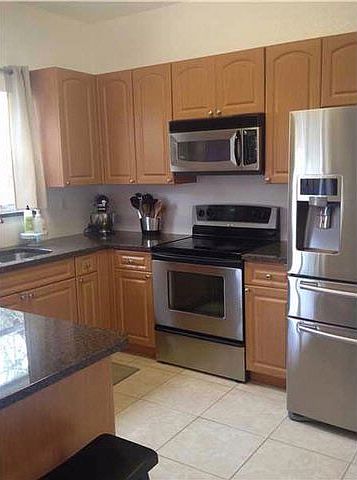 2nd image of 5126 SW 140th Ter