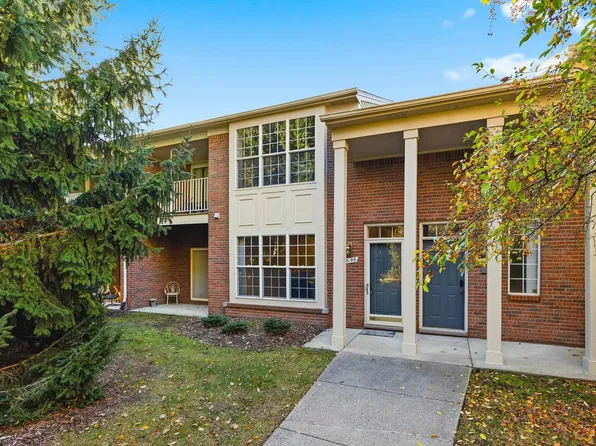 13199 Hazelnut Dr, Sterling Heights, MI 48313