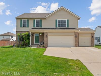 5341 Northwood Rd, Grand Blanc, MI, 48439