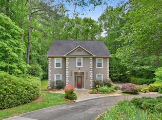 3845 Lakeshore Dr NE, Marietta, GA 30067