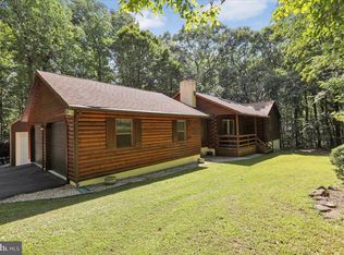 100 Rock Rdg, Morgantown, PA 19543