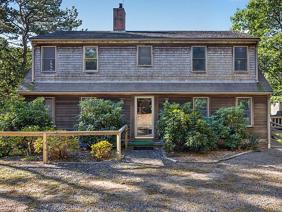 2nd image of 115 Parkington Hill Road
