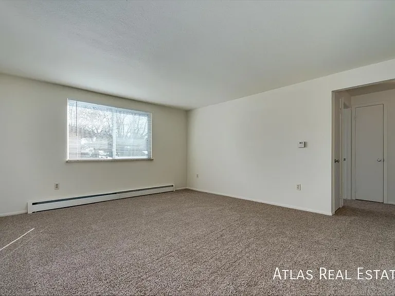 3730 Owens St #C — Photo 16
