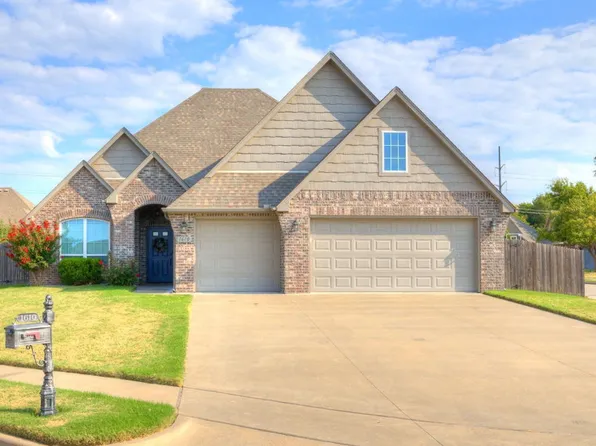 1610 E Roanoke Ct, Broken Arrow, OK 74012