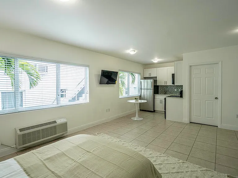6971 Carlyle Ave #107 — Photo 9