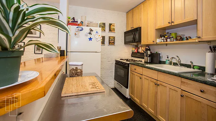 Rented by Garfield Realty  | media 2