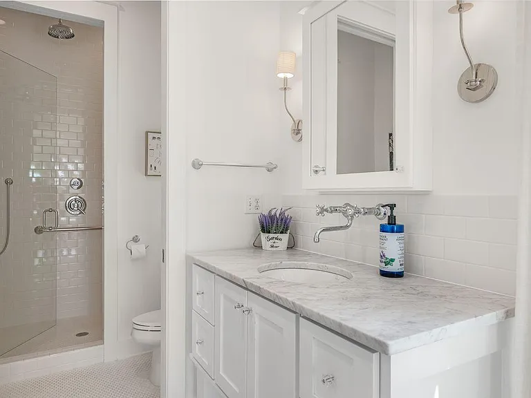187 Cypress Dr — Photo 31