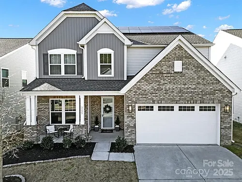 3155 Pinehills Way Photo 1