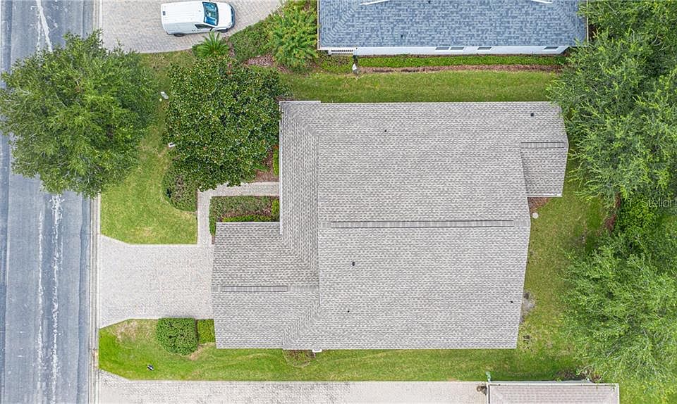 2nd image of 309 Balboa Dr