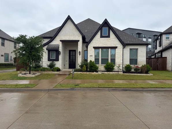 12513 Royal Oaks Ln, Farmers Branch, TX 75234