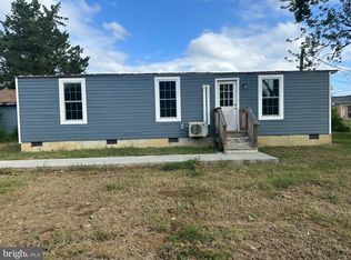 17127 12th St, King George, VA 22485