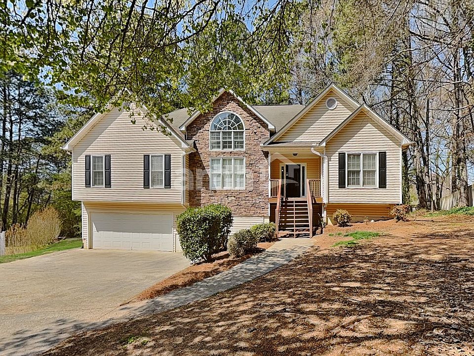 1st image of 402 Erica Ct