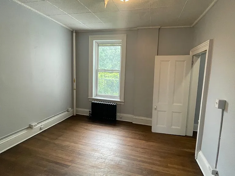 342 W Grand Ave #2L — Photo 2
