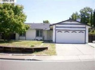 103 Chinquapin Ct, Hercules, CA 94547
