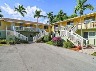 242 NE 12th St APT 1, Delray Beach, FL 33444