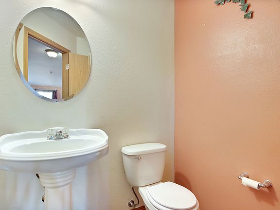 4th image of 10509 198th Street Ct E