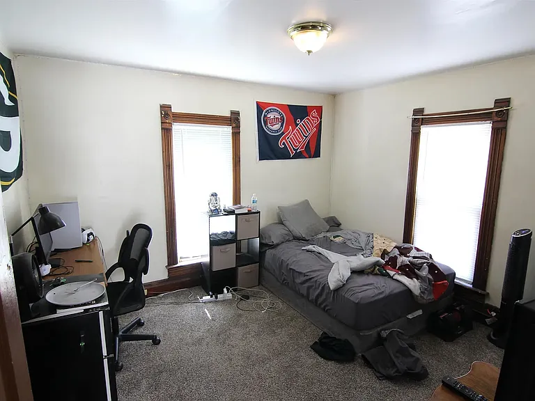 2122 Olive St #2 — Photo 7