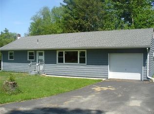 736 Irish Cape Rd, Ellenville, NY 12428