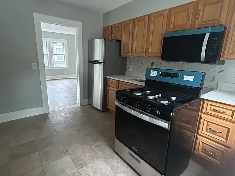 621 Lorraine St #2 — Photo 10