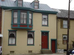 152 E High St, Carlisle, PA 17013