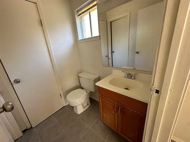 14846 Waterside Dr — Photo 9