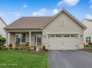 825 Colchester Dr, Oswego, IL 60543