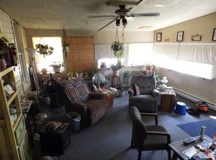 590 Mortimer St, Barry, IL 62312