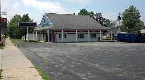 1st image of 910 Millersport Hwy