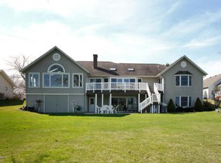 6901 Hayward Dr, Vicksburg, MI 49097