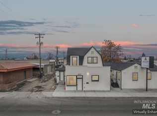 911 2nd St S, Nampa, ID 83651