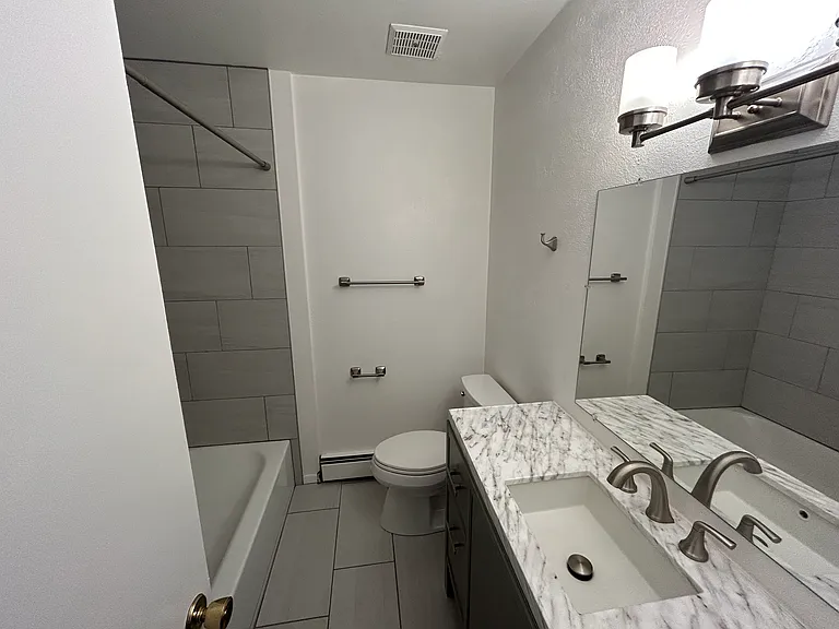 827 North St #2 — Photo 10
