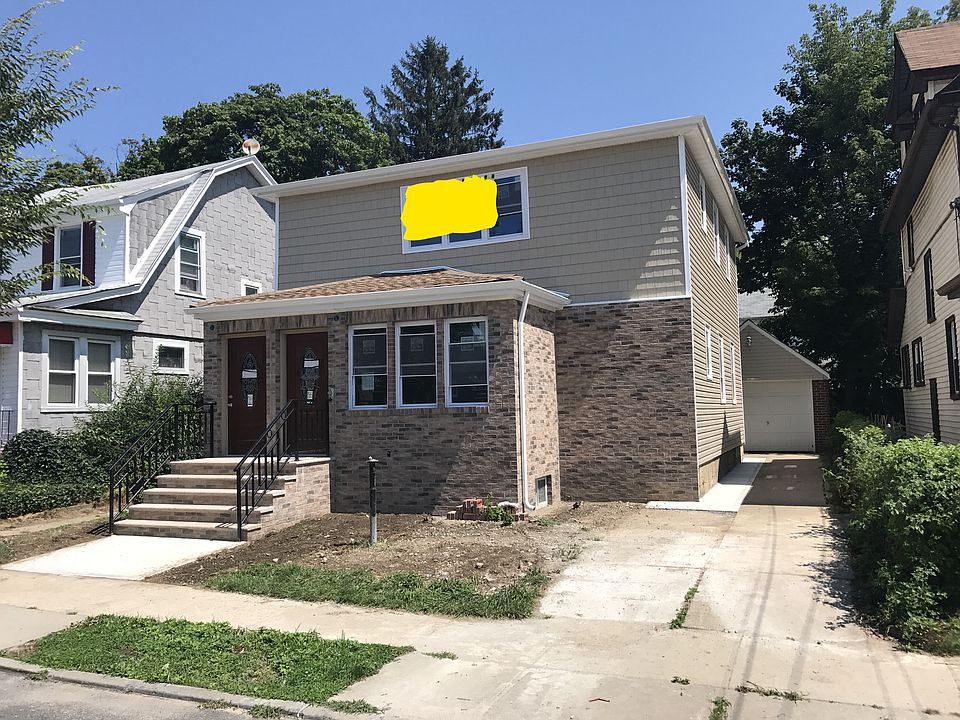 1st image of 11509 172nd St