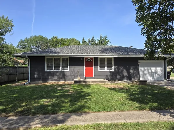 102 S Park St, Hope, KS 67451