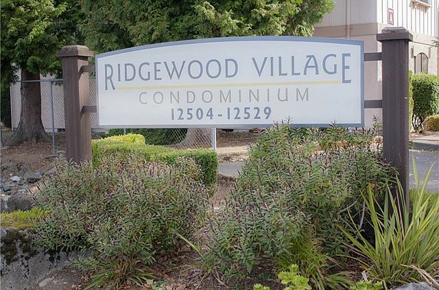 1st image of 12510 NE 117th Pl APT B2