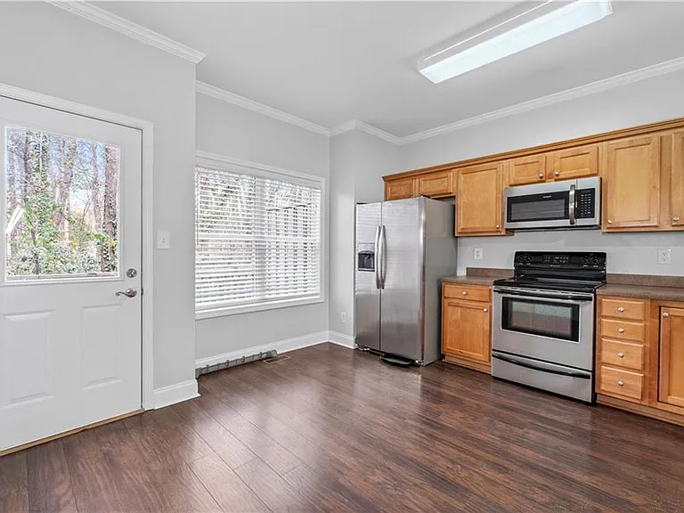 3072 Lauren Parc Rd — Photo 15